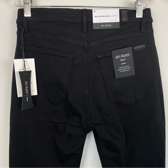 7 For All Mankind
The High-waist ankle Skinny Slim Illusion luxe Jeans - Picture 5 of 8